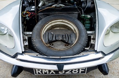 Lot 157 - 1967 Citroën ID19 Convertible