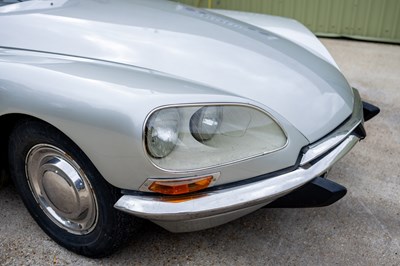 Lot 157 - 1967 Citroën ID19 Convertible
