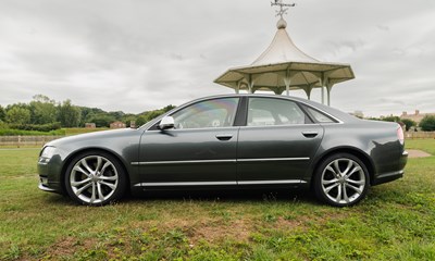 Lot 270 - 2009 Audi S8