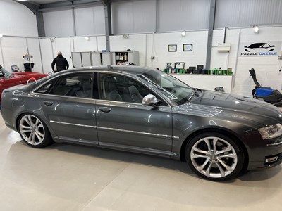 Lot 270 - 2009 Audi S8