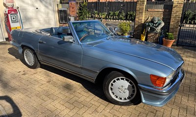 Lot 1979 Mercedes-Benz 350 SL