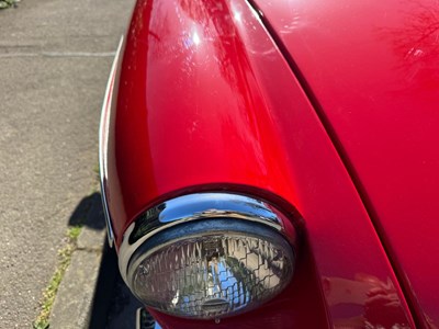 Lot 261 - 1971 MGB Roadster