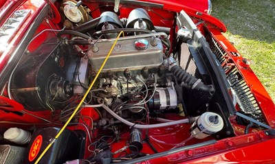 Lot 261 - 1971 MGB Roadster