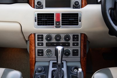 Lot 212 - 2005 Range Rover V8 Autobiography (4.4 litre)
