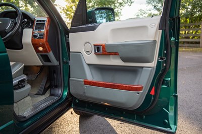 Lot 212 - 2005 Range Rover V8 Autobiography (4.4 litre)