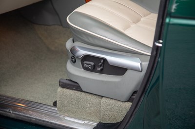 Lot 212 - 2005 Range Rover V8 Autobiography (4.4 litre)