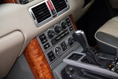 Lot 212 - 2005 Range Rover V8 Autobiography (4.4 litre)