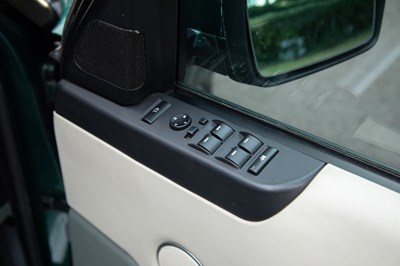 Lot 212 - 2005 Range Rover V8 Autobiography (4.4 litre)
