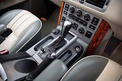 Lot 212 - 2005 Range Rover V8 Autobiography (4.4 litre)