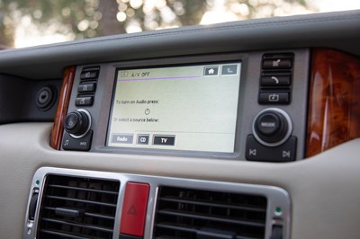 Lot 212 - 2005 Range Rover V8 Autobiography (4.4 litre)