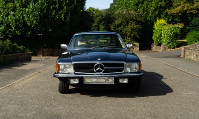 Lot 255 - 1979 Mercedes-Benz 450 SLC
