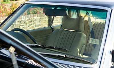 Lot 255 - 1979 Mercedes-Benz 450 SLC