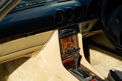 Lot 255 - 1979 Mercedes-Benz 450 SLC