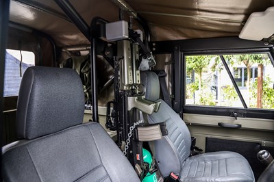 Lot 208 - 1998 Land Rover 90 Defender Wolf