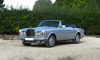 Lot 1986 Rolls-Royce Corniche Convertible