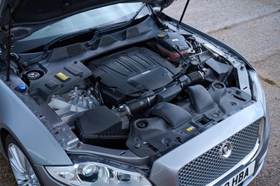 Lot 128 - 2010 Jaguar XJ Portfolio V8 (5.0 litre)