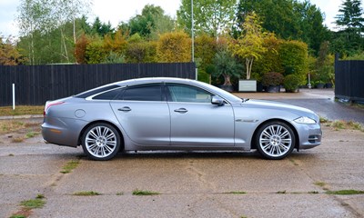 Lot 128 - 2010 Jaguar XJ Portfolio V8 (5.0 litre)