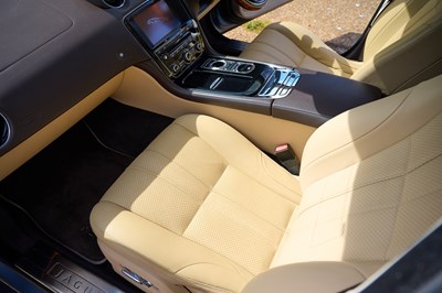 Lot 128 - 2010 Jaguar XJ Portfolio V8 (5.0 litre)