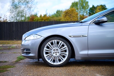 Lot 128 - 2010 Jaguar XJ Portfolio V8 (5.0 litre)