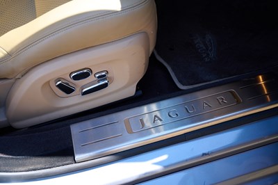 Lot 128 - 2010 Jaguar XJ Portfolio V8 (5.0 litre)