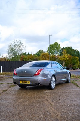 Lot 128 - 2010 Jaguar XJ Portfolio V8 (5.0 litre)