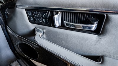 Lot 111 - 1992 Jaguar XJS V12