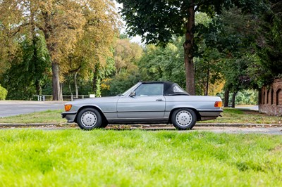 Lot 135 - 1987 Mercedes-Benz 420 SL