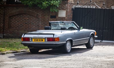Lot 135 - 1987 Mercedes-Benz 420 SL