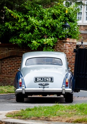 Lot 229 - 1964 Rolls-Royce Silver Cloud III