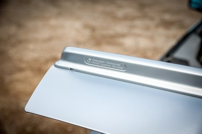 Lot 106 - 1993 BMW 318i (E30) Lux Convertible