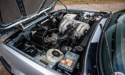 Lot 106 - 1993 BMW 318i (E30) Lux Convertible