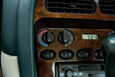 Lot 265 - 1998 Aston Martin DB7 Coupé