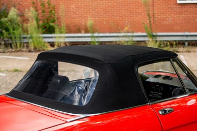 Lot 123 - 1975 Alfa Romeo 2000 Spider Veloce