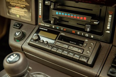 Lot 231 - 1993 Range Rover Classic 3.9 Vogue SE Limited Edition