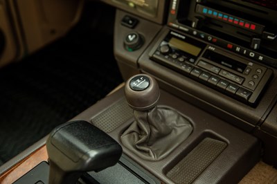 Lot 231 - 1993 Range Rover Classic 3.9 Vogue SE Limited Edition