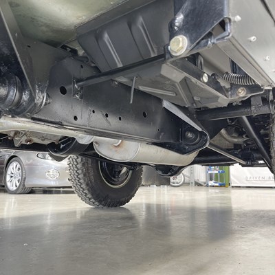 Lot 216 - 2008 Land Rover Defender 90 Heritage Edition Tribute