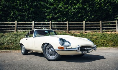 Lot 1963 Jaguar E-Type Series I Fixedhead Coupé (3.8 litre)