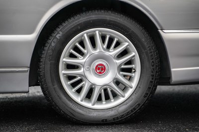 Lot 155 - 2001 Bentley Azure