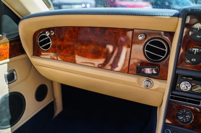 Lot 155 - 2001 Bentley Azure