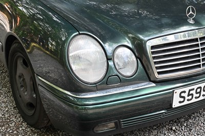 Lot 104 - 1998 Mercedes-Benz E320 (W210)