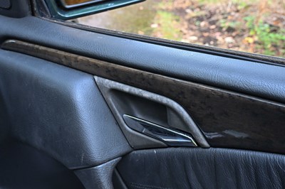 Lot 104 - 1998 Mercedes-Benz E320 (W210)