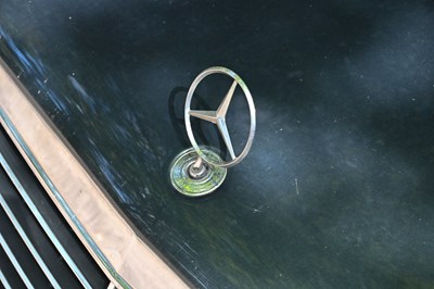 Lot 104 - 1998 Mercedes-Benz E320 (W210)