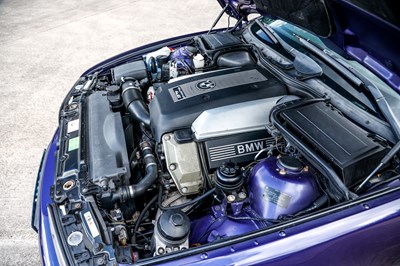 Lot 139 - 2000 BMW Alpina B10 V8