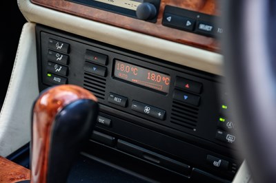 Lot 139 - 2000 BMW Alpina B10 V8