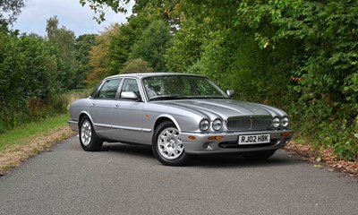 Lot 2002 Jaguar Executive (3.2 litre)