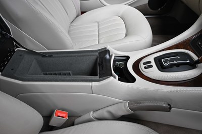 Lot 245 - 2002 Jaguar Executive (3.2 litre)