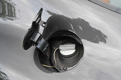 Lot 132 - 2002 Aston Martin DB7 Vantage Coupé