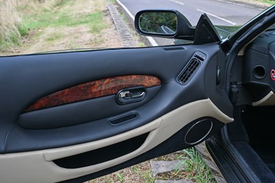 Lot 132 - 2002 Aston Martin DB7 Vantage Coupé