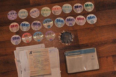 Lot 197 - 1985 Mercedes-Benz 230 CE