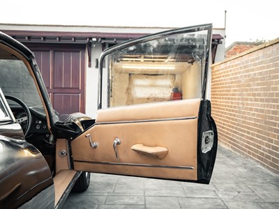 Lot 220 - 1967 Jaguar E-Type Series I 2+2